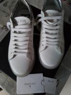 Patrizia Pepe, Enlèvement ou Envoi