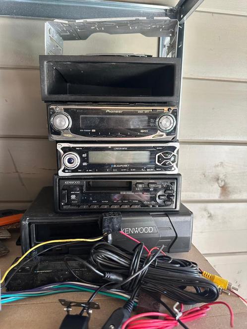 FAIRE OFFRE - lot d’autoradios ou à la pièce, Auto diversen, Autoradio's, Zo goed als nieuw, Ophalen