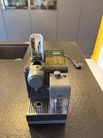 Nespresso, Electroménager, Machine à espresso, Tuyau à Vapeur, Dosettes et capsules de café, Comme neuf