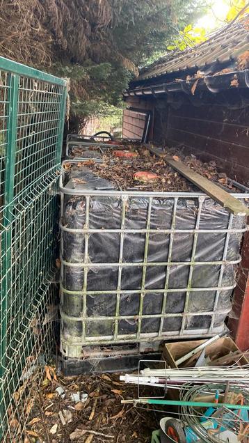 IBC containers 1000l gebruikt beschikbaar voor biedingen