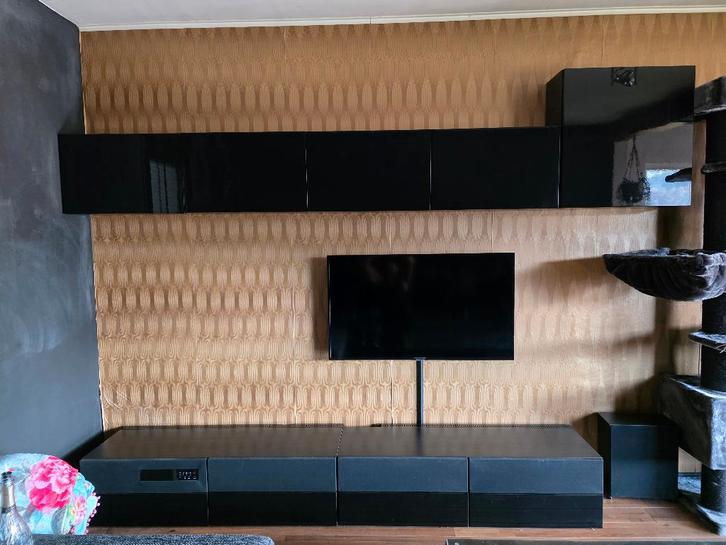 tv meubel met geintegreerd audiosysteem, Maison & Meubles, Armoires | Mobilier de télévision, Utilisé, Autres essences de bois