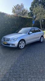 Betrouwbare goed onderhouden Mercedes-Benz C-Klas avantgarde, Auto's, Achterwielaandrijving, Zwart, Leder en Stof, 5 deurs