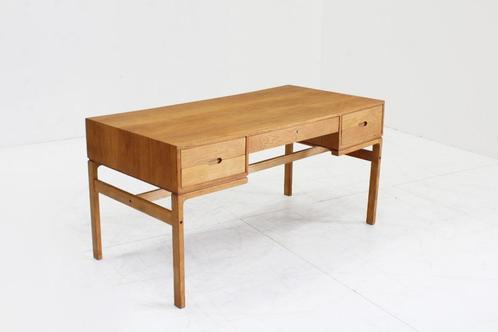 Vintage Deens teakhouten bureau van Arne Wahl Iversen, Huis en Inrichting, Bureaus, Gebruikt, Bureau, Ophalen