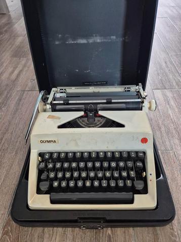 Olympia typmachine, Enlèvement, Utilisé
