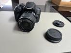 CANON EOS 2000D + extra lens  en andere toebehoren, Audio, Tv en Foto, Spiegelreflex, Canon, Ophalen of Verzenden, Zo goed als nieuw