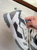 Prada sneakers voor heren, Wit, Zo goed als nieuw