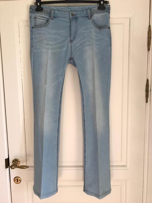 Jeansbroek - Lichtblauwe washing, Kleding | Dames, Broeken en Pantalons, Nieuw, Maat 42/44 (L), Lang, Verzenden