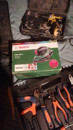 Outillage, coffrets machine foreuse .