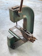 Manuele ponsmachine, Ophalen, Gebruikt