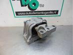 Support moteur d'un Volkswagen Golf (Golf 04-), Volkswagen, -, 3 mois de garantie, Utilisé