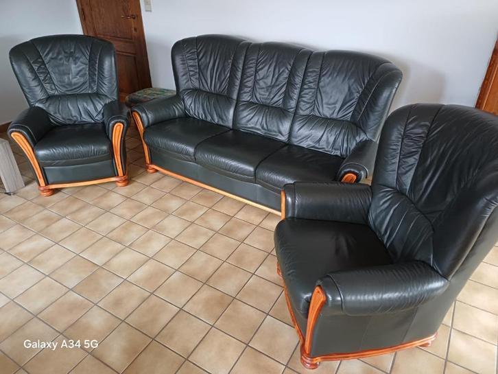 Klassiek leren salon – 3-zit en twee fauteuils, Antiek en Kunst, Antiek | Meubels | Stoelen en Sofa's, Ophalen