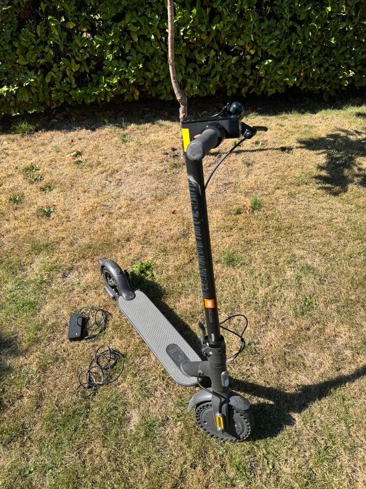 Xiaomi Essential electrische step + honinggraad banden!, Fietsen en Brommers, Steps, Gebruikt, Elektrische step (E-scooter), Ophalen