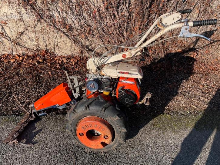 Motoculteur Kubota TF55 6,5 CV + cutter et charrue., Bricolage & Construction, Outillage | Fraiseuses, Utilisé, Essence, Coupeur de jardin