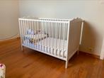 Kinderbed hout met matras, Ophalen, Zo goed als nieuw