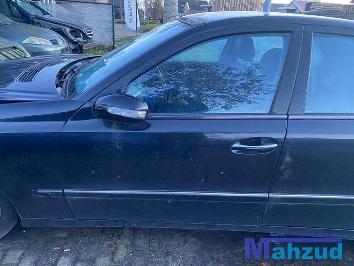 MERCEDES E-KLASSE W211 zwart sedan Links voor deur portier 2, Auto-onderdelen, Carrosserie, Deur, Mercedes-Benz, Gebruikt, Ophalen