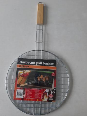 BBQ-GRILLMAND Nine beschikbaar voor biedingen