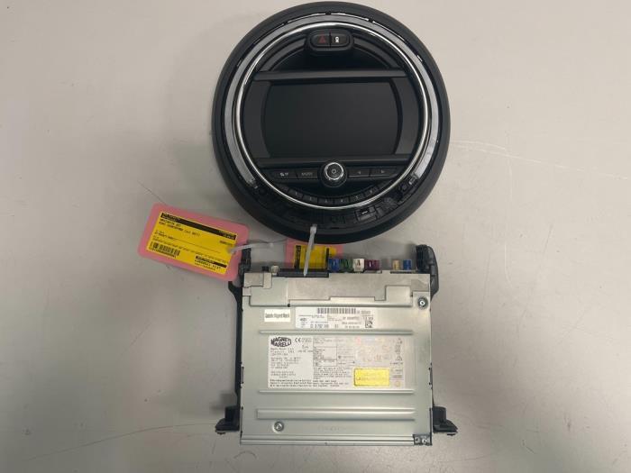 Navigatie Set van een Mini Countryman, Auto-onderdelen, Elektronica en Kabels, Mini, Gebruikt, 3 maanden garantie, Ophalen of Verzenden