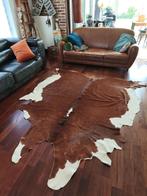 Grand Tapis en Peau de Vache Véritable - Marron & Blanc kold, Maison & Meubles, Ameublement | Tapis & Moquettes, 200 cm ou plus
