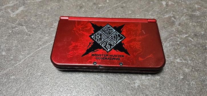 New 3DS XL Monster Hunter, Consoles de jeu & Jeux vidéo, Jeux | Nintendo 2DS & 3DS, Utilisé, Enlèvement ou Envoi