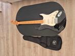 Sx electrische guitaar, Muziek en Instrumenten, Ophalen, Zo goed als nieuw