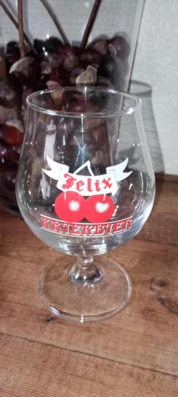 Brasserie bier oud glas Kriekenbier Félix beschikbaar voor biedingen