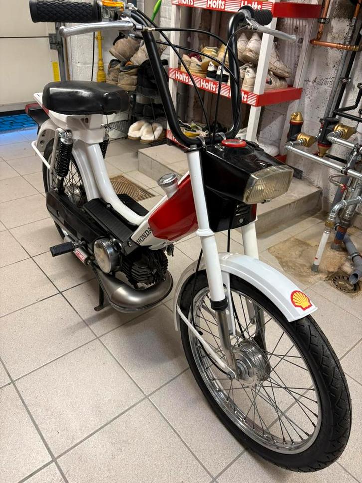 Honda camino A klasse, Fietsen en Brommers, Brommers | Honda, Zo goed als nieuw, Ophalen