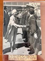 Nr. 93 - Persfoto 1959 - Koningin Elisabeth, Ophalen of Verzenden, Foto