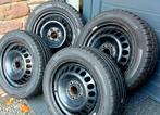 4 jantes et pneus hiver 205/55-16 originales Mercedes, Autos : Pièces & Accessoires, Pneus & Jantes, Pneus et Jantes, Pneus hiver
