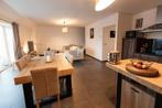 Appartement à louer à La Louviere, 2 chambres, Immo, Huizen te huur, 11600 m², Appartement, 2 kamers