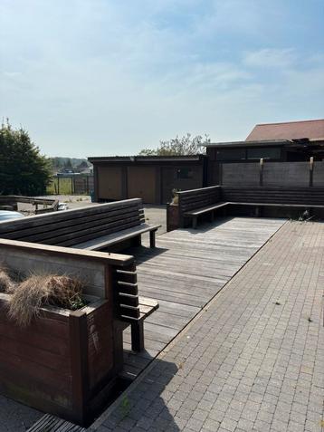 Bankirai terras/ banken/ bloembakken/ schutting beschikbaar voor biedingen