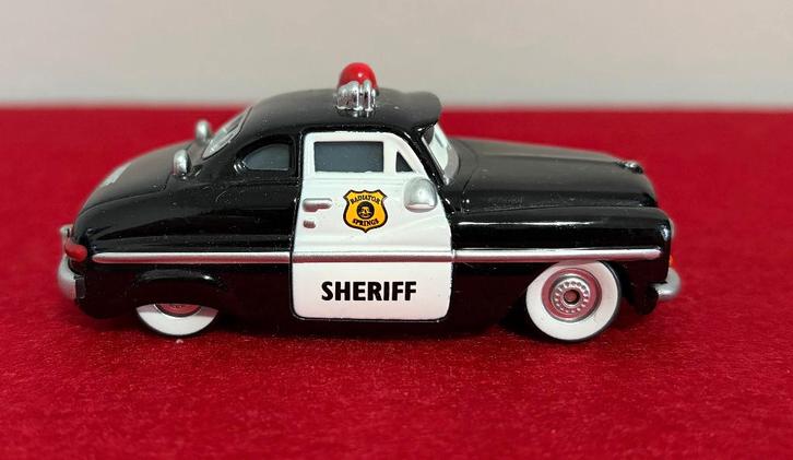 Disney Cars Sheriff Diecast 1:55, Hobby en Vrije tijd, Modelauto's | Overige schalen, Nieuw, Auto, Ophalen of Verzenden
