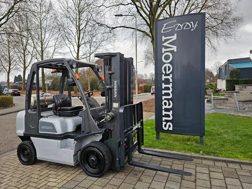 Nissan Heftruck U1D2A25LQ LPG (bj 2011), Zakelijke goederen, Machines en Bouw | Heftrucks en Intern transport, Heftruck, LPG, 2000 tot 3000 kg