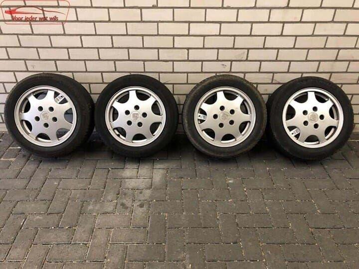 Porsche 944 205/55 R16 Michelin, Autos : Pièces & Accessoires, Pneus & Jantes, Pneus et Jantes, Pneus été, 16 pouces, 205 mm, Véhicule de tourisme