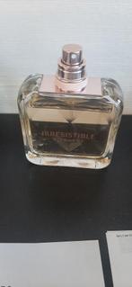 parfum vrouwen 80 ml, Ophalen of Verzenden, Gebruikt, Parfumfles, Gevuld