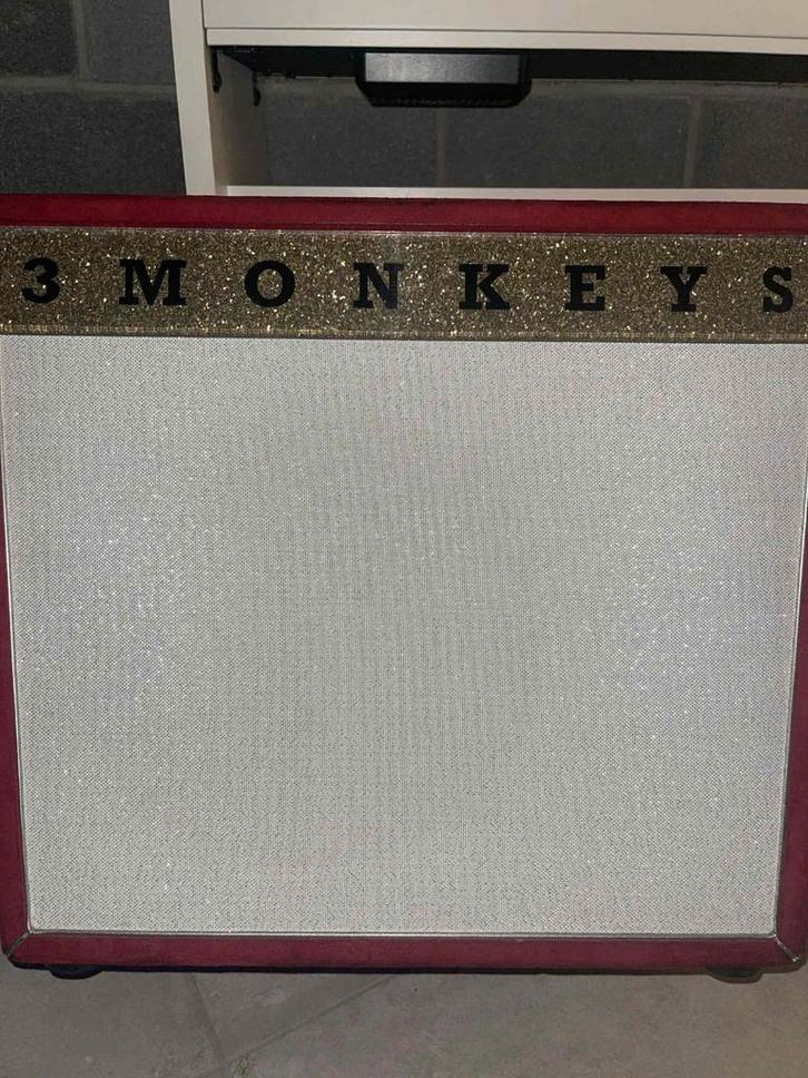 3 Monkeys amp (orangoutan), Musique & Instruments, Amplis | Basse & Guitare, Enlèvement