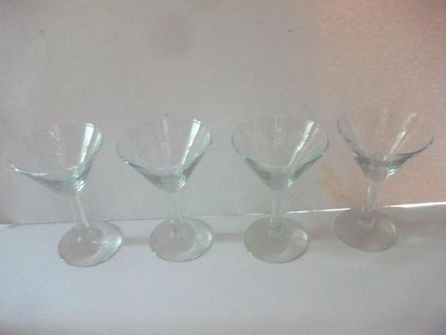 Seau à glace Martini Brut + 8 verres coctail sur pied, Collections, Marques & Objets publicitaires, Utilisé, Ustensile, Enlèvement ou Envoi