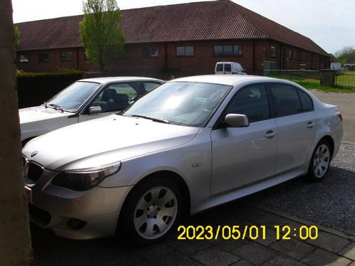 BMW E 60 525I 2006, Auto's, BMW, Particulier, 5 Reeks, Benzine, Handgeschakeld, Zilver of Grijs, Zwart, Leder, Ophalen