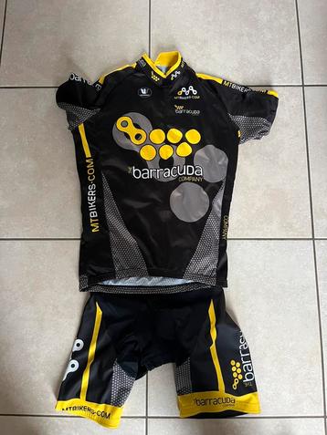 Tenue velo beschikbaar voor biedingen