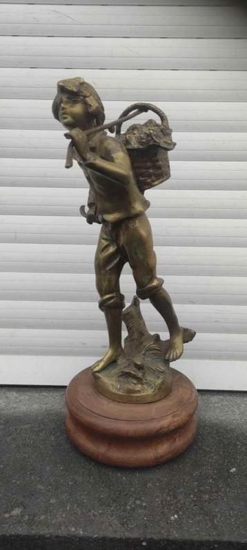 bronze vendangeur beschikbaar voor biedingen