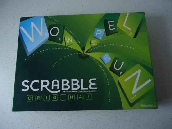 Nieuwe Onbespeelde "Scrabble Original", Hobby en Vrije tijd, Gezelschapsspellen | Bordspellen, Nieuw, Een of twee spelers, Drie of vier spelers