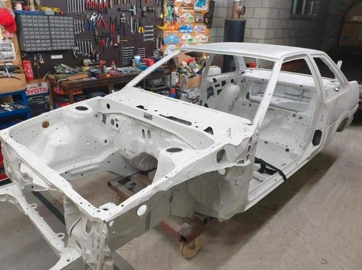 Toyota Corolla AE86 opgelaste RALLY body., Auto diversen, Autosport-onderdelen, Ophalen