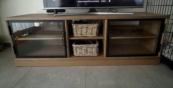 Tv kast  beschikbaar voor biedingen