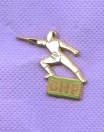 pins escrime banque bnp za395, Verzenden, Gebruikt, Sport, Speldje of Pin