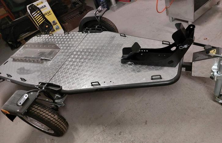 Remorque pour 1 ou 2 motos basculante et pliante, Motoren, Overige Motoren, Ophalen