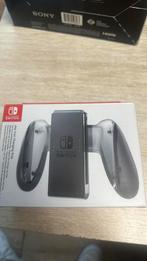 nintendo switch joy con charging grip, Ophalen of Verzenden, Zo goed als nieuw