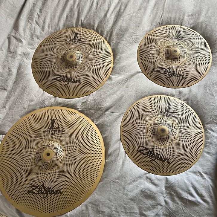 Cymbalen Low Volume Zildjian te koop, Muziek en Instrumenten, Drumstellen en Slagwerk, Zo goed als nieuw, Ophalen