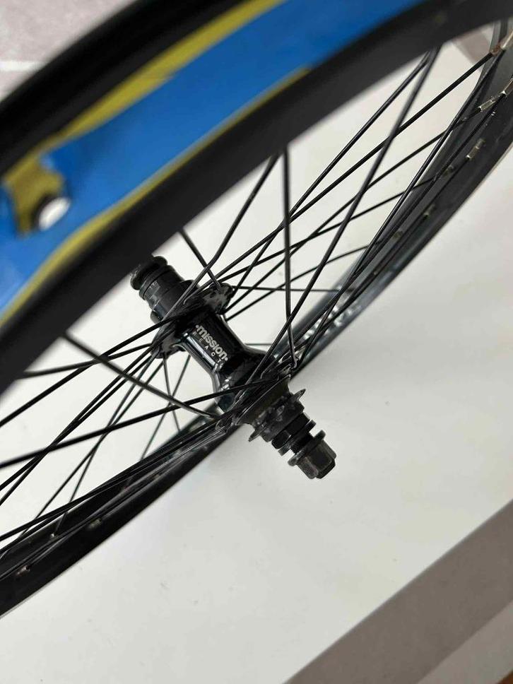 Roue BMX Alienation/Mission, Fietsen en Brommers, Fietsaccessoires | Overige Fietsaccessoires, Zo goed als nieuw, Ophalen