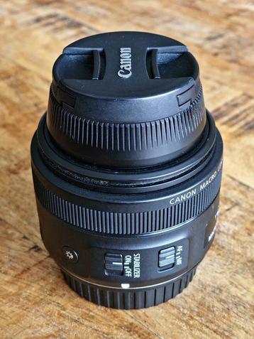Canon ef-s 35mm macro beschikbaar voor biedingen