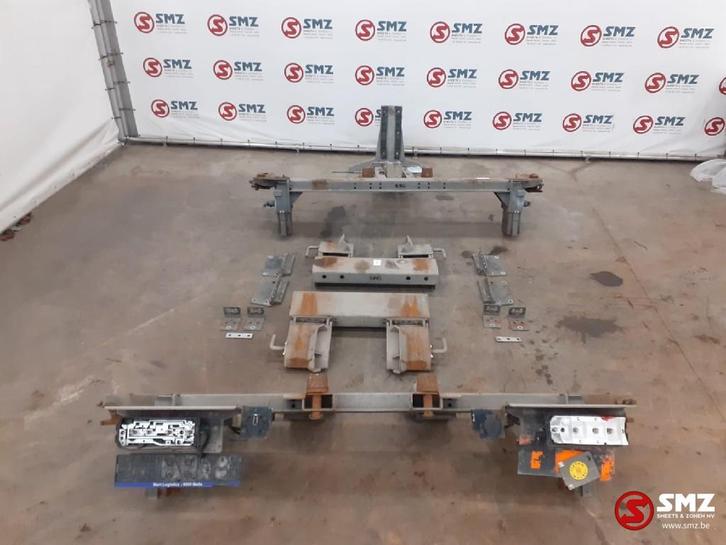 Occ twistlock frame Volvo SPIER, Zakelijke goederen, Machines en Bouw | Overig