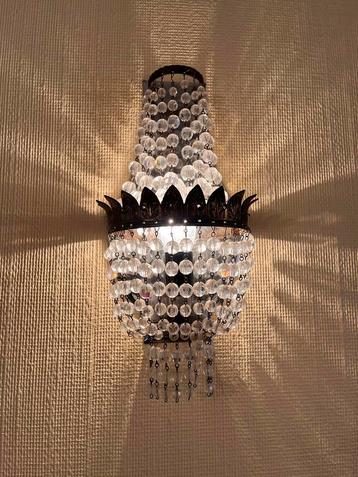 2x Glazen wandlamp – Klassiek model beschikbaar voor biedingen